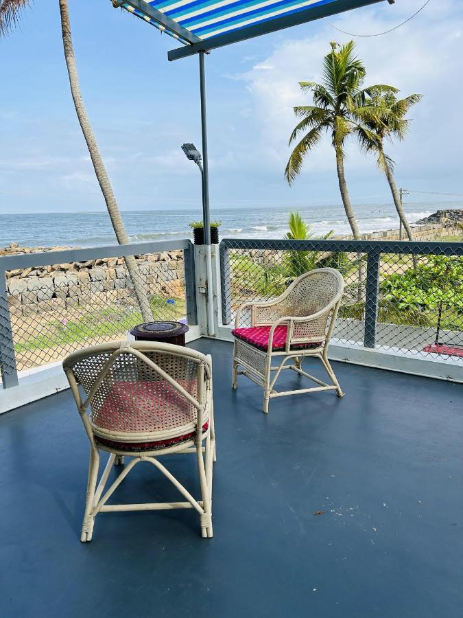 Chameleon Beach Resort, Cherai Kochi Exterior photo