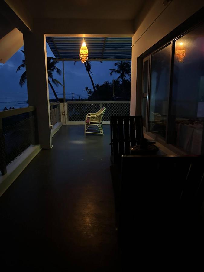 Chameleon Beach Resort, Cherai Kochi Exterior photo